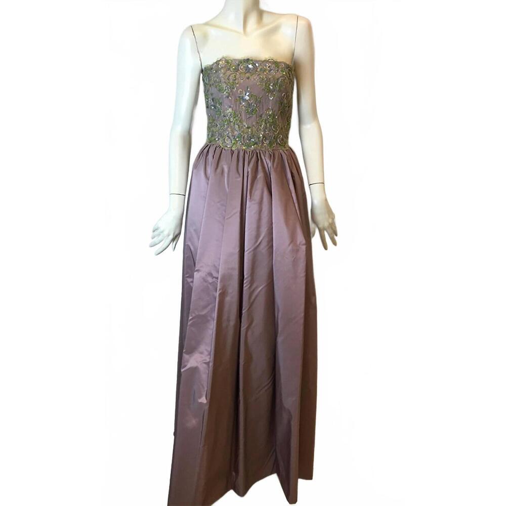 NEW ISABELLE ALLARD women's beaded satin dress in lilac